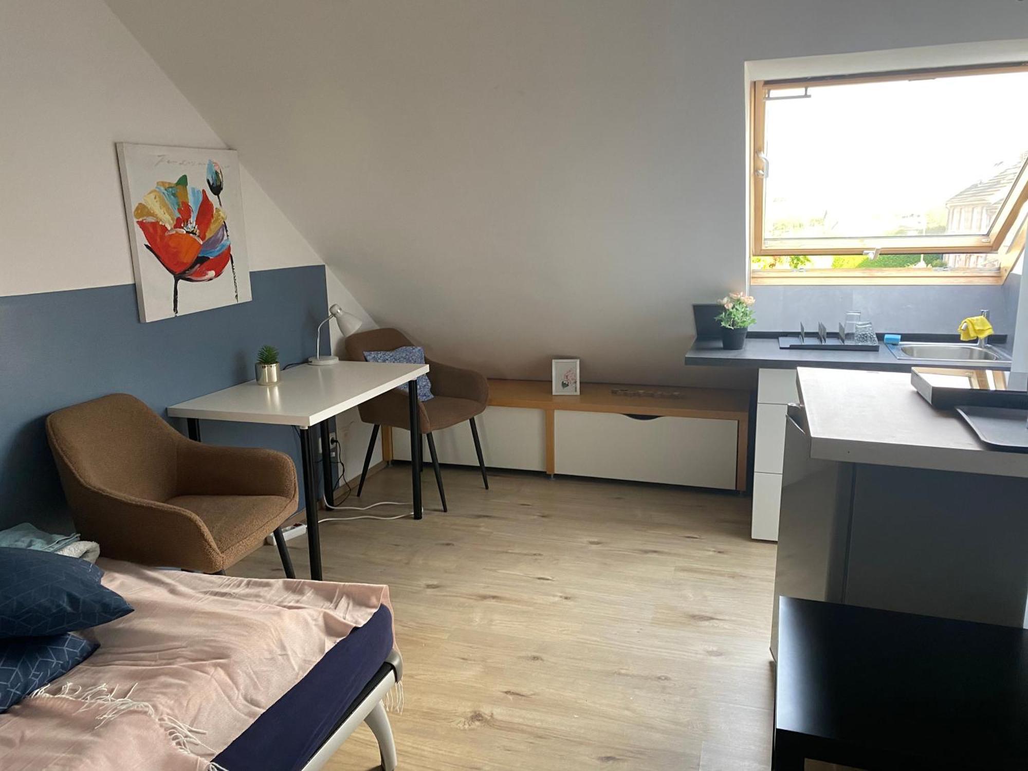Ruhiges Zimmer Im Gasthaus Essen Esterno foto