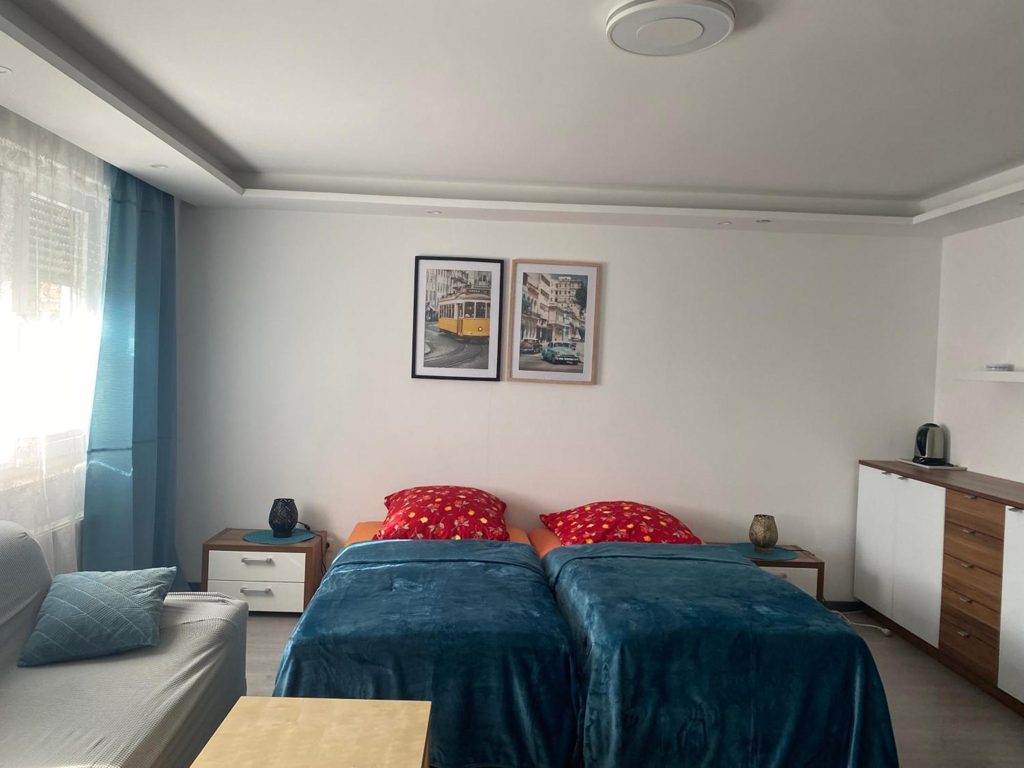 Ruhiges Zimmer Im Gasthaus Essen Esterno foto