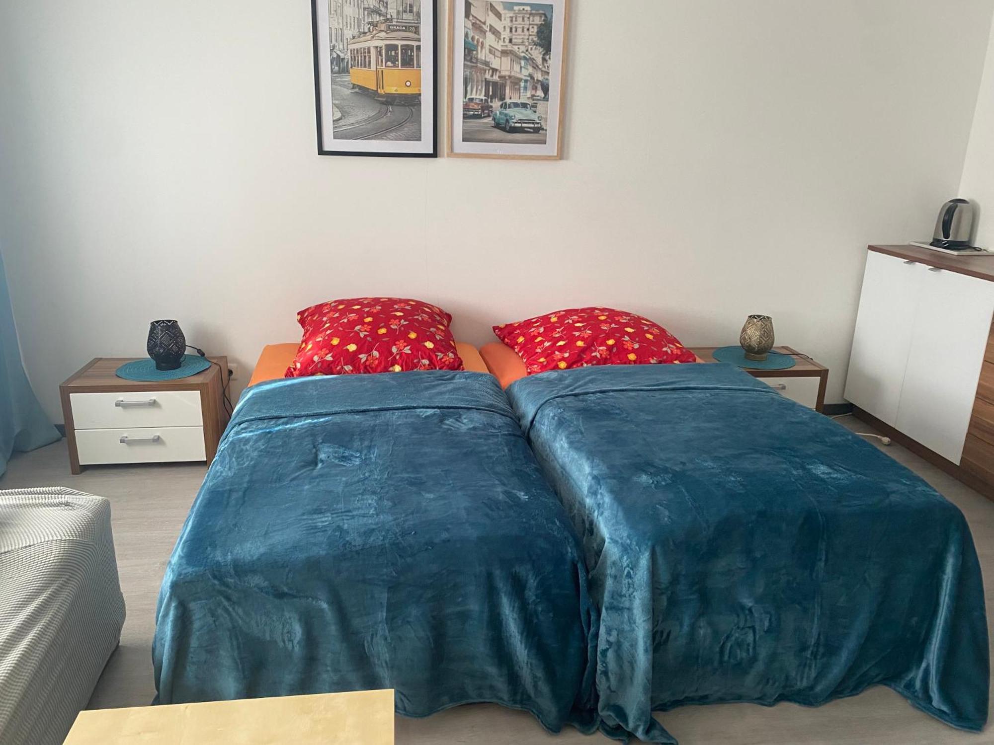 Ruhiges Zimmer Im Gasthaus Essen Esterno foto